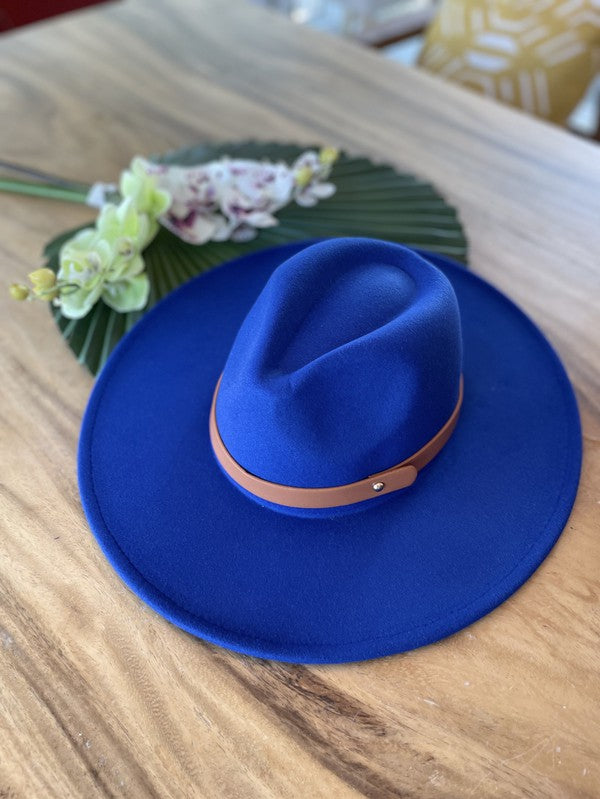Wide brim panama hat in vegan felt - The Lotus Wave