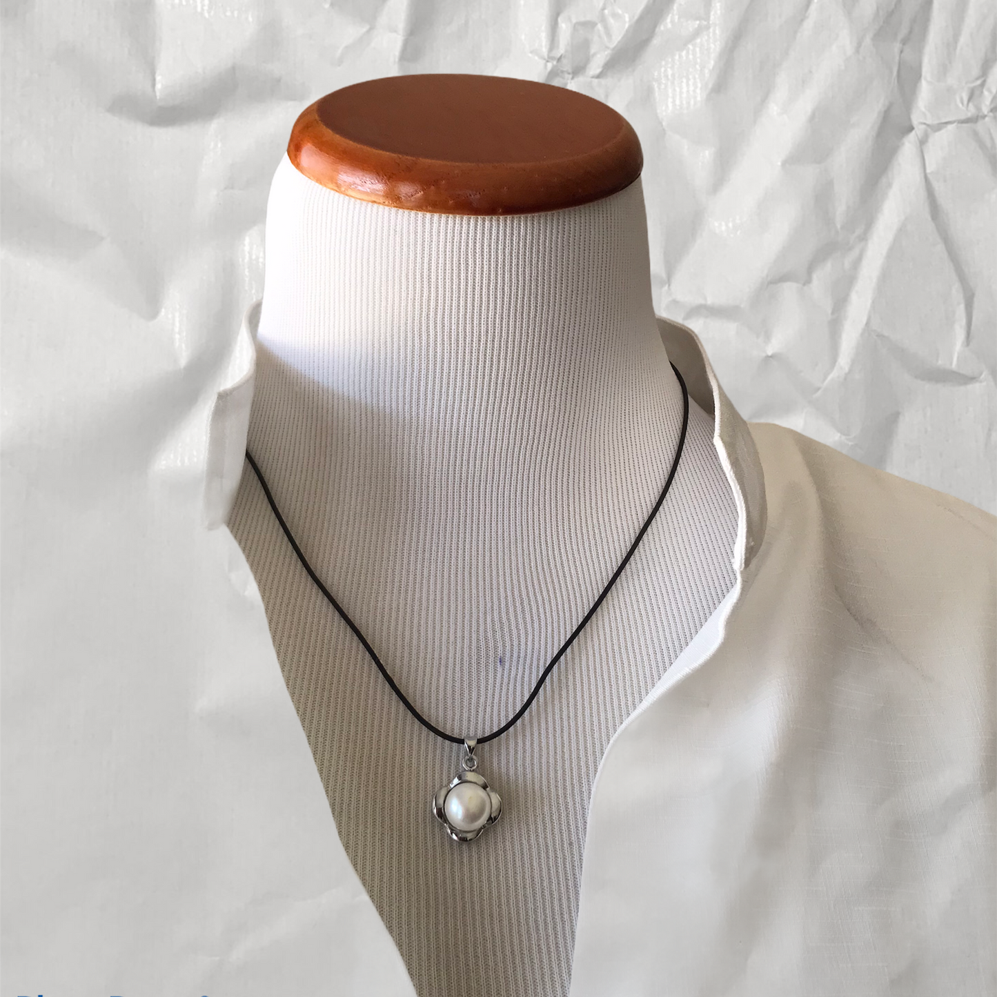 Freshwater pearls silver leather cord necklace - The Lotus Wave