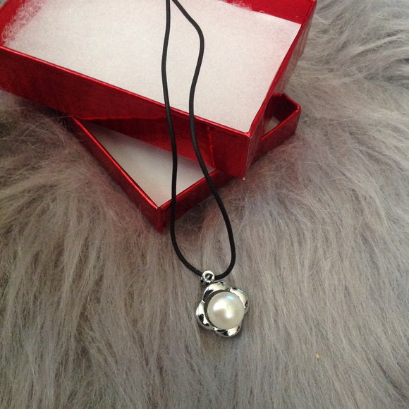 Freshwater pearls silver leather cord necklace - The Lotus Wave