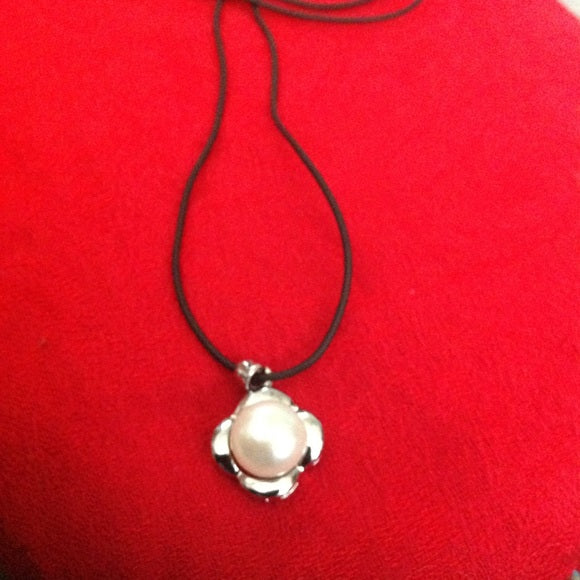 Freshwater pearls silver leather cord necklace - The Lotus Wave