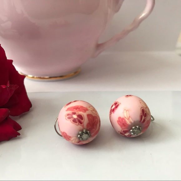 Floral pink red handmade polymer bead earrings - The Lotus Wave