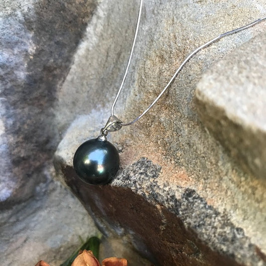 Large black mother of single pearl on silver chain - The Lotus Wave 