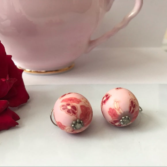 Floral pink red handmade polymer bead earrings - The Lotus Wave 